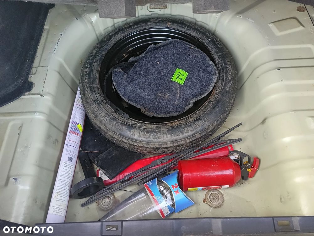 Kia Rio 1.4 Comfort - 9