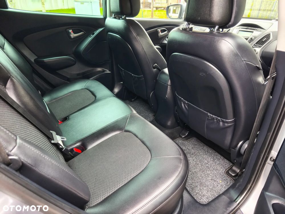 Hyundai ix35 2.0 2WD Style - 18