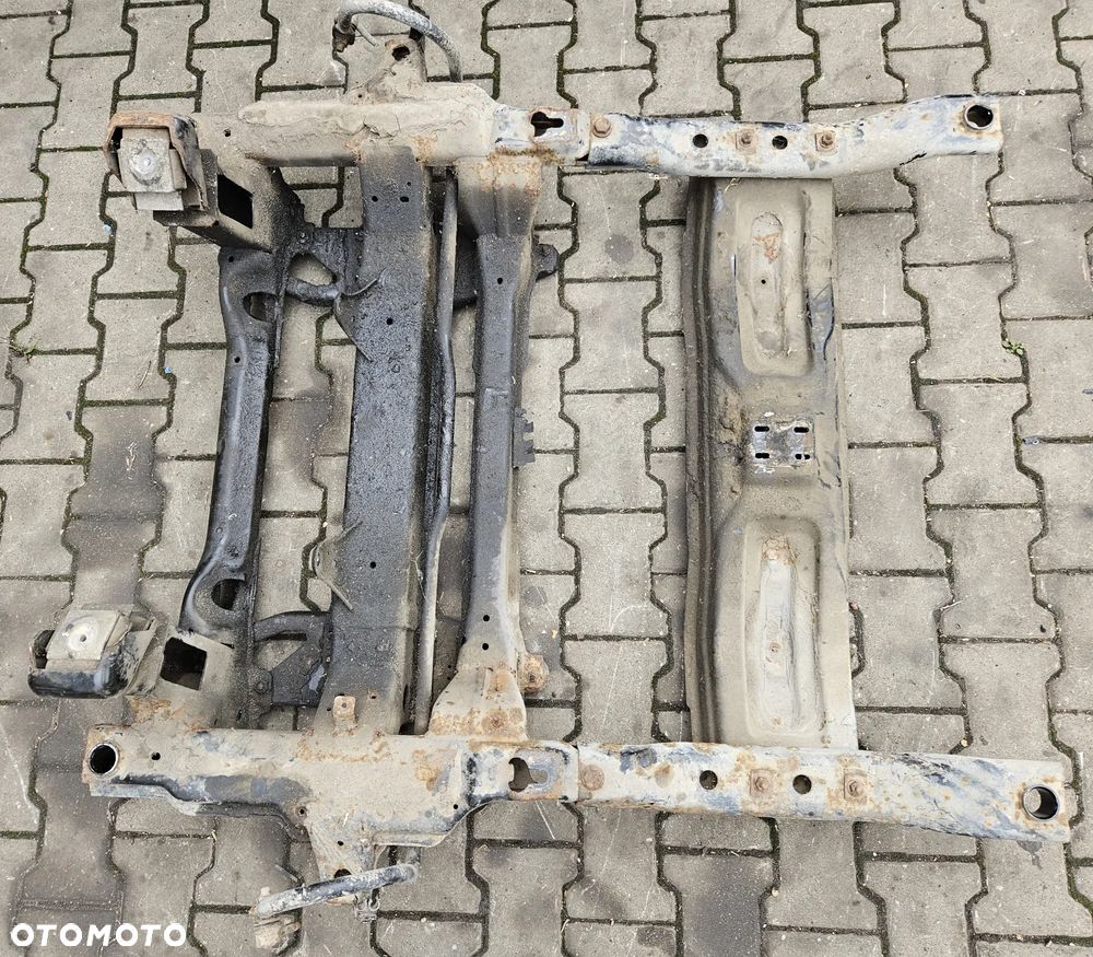 VW Crafter Mercedes Sprinter W906 wózek belka pod silnik kołyska - 1