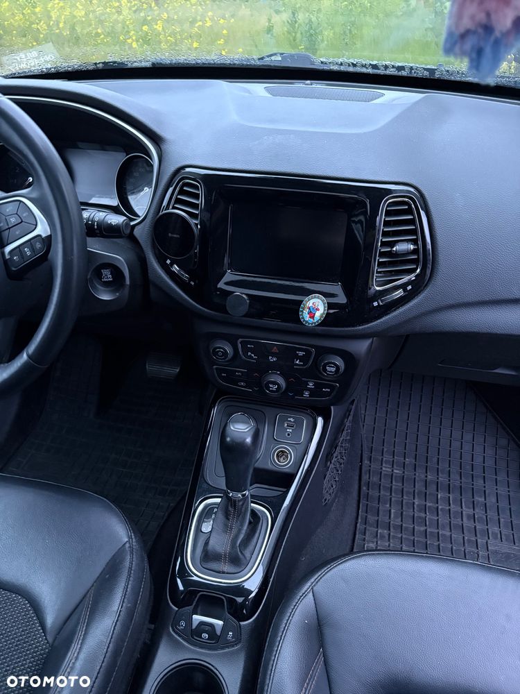 Jeep Compass 1.4 TMair Limited 4WD S&S - 13