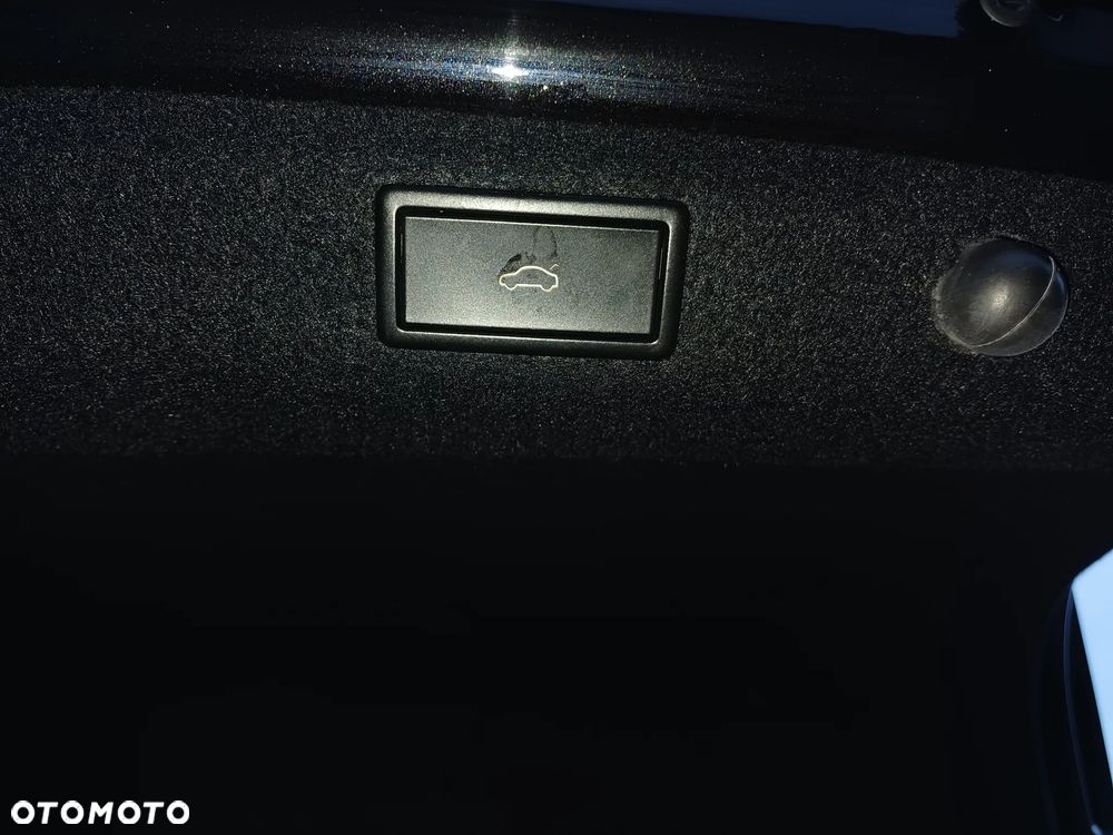 Skoda Superb 2.0 TDI Ambition - 24