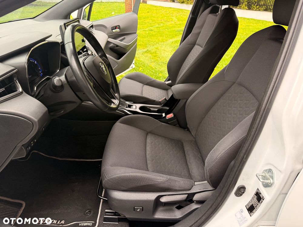 Toyota Corolla 1.8 Hybrid Comfort - 20
