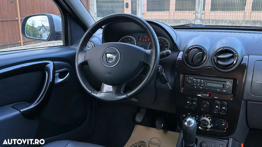 Dacia Duster 1.6 16V 4x2 Prestige - 13