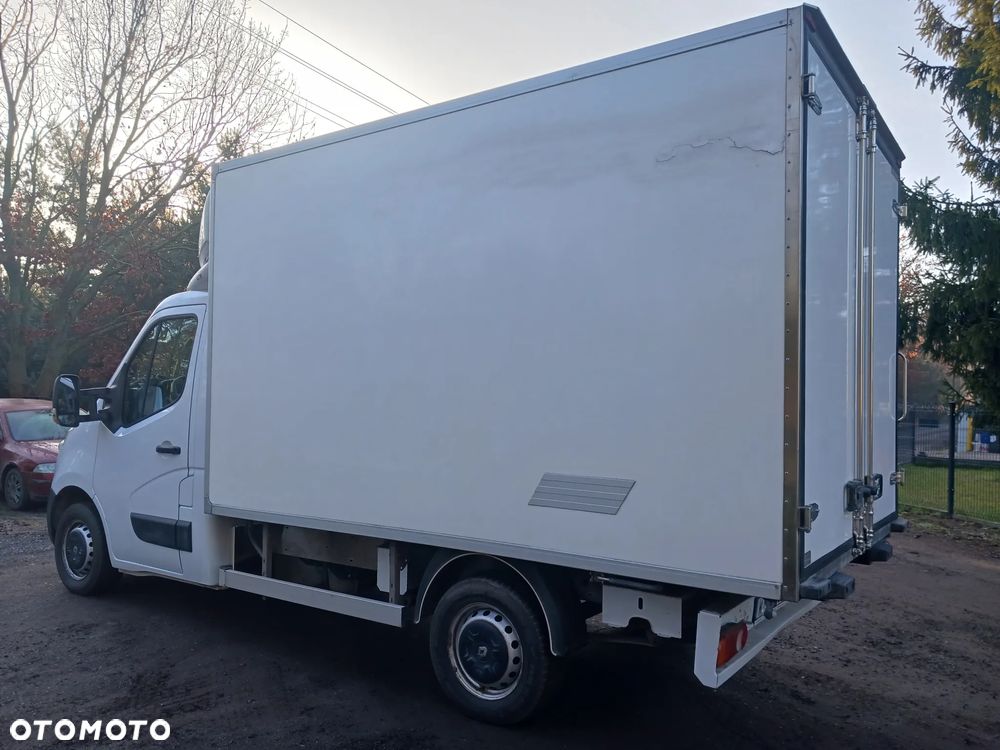 Renault Master III 2019r 230 tyś Izoterma chłodnia Mroźnia Sklep Food Truck Agregat Salon - 17