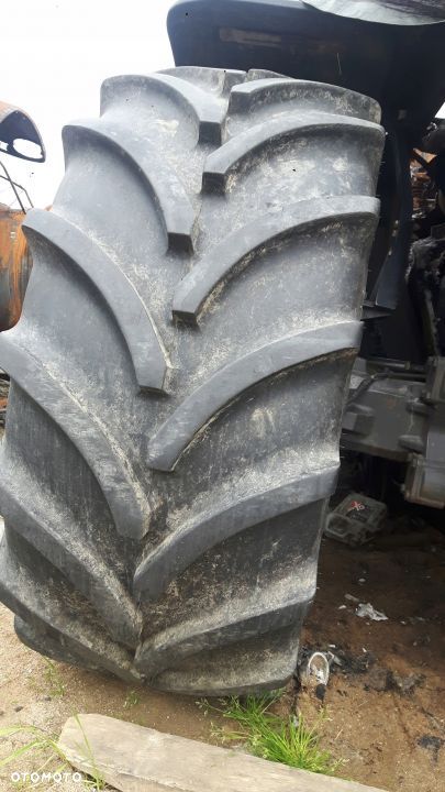 OPONA VREDESTEIN TRAXION 600/70 R28 157D DATA 3018 - 4