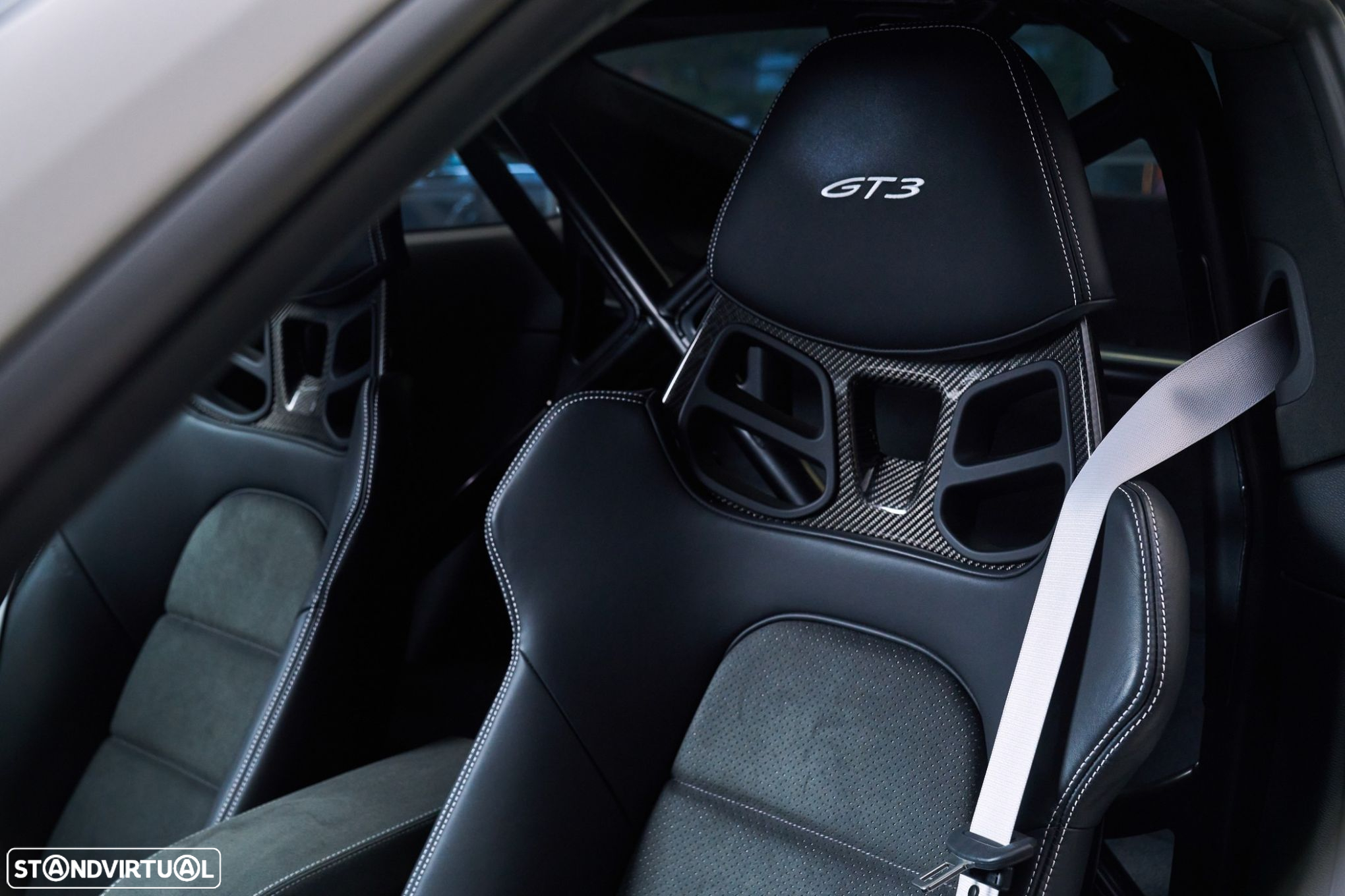 Porsche 911 (992) GT3 PDK - 25