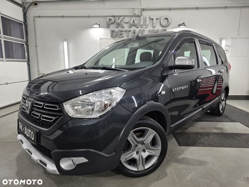 Dacia Lodgy 1.3 TCe Stepway S&S - 4