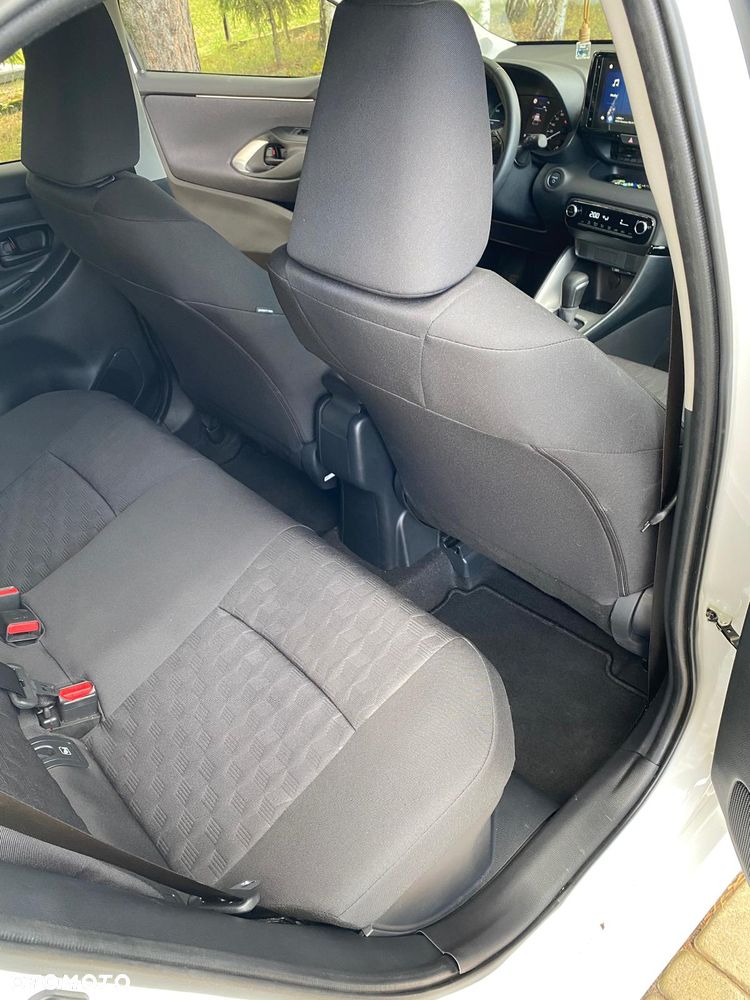 Toyota Yaris Hybrid 1.5 Comfort - 17