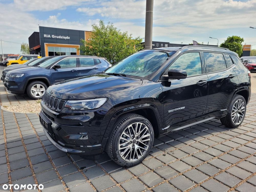 Jeep Compass - 2