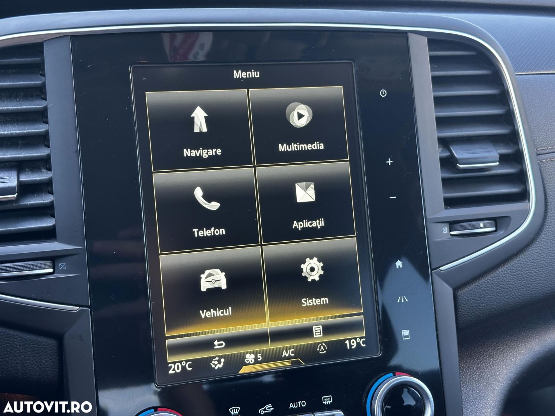 Renault Talisman - 13