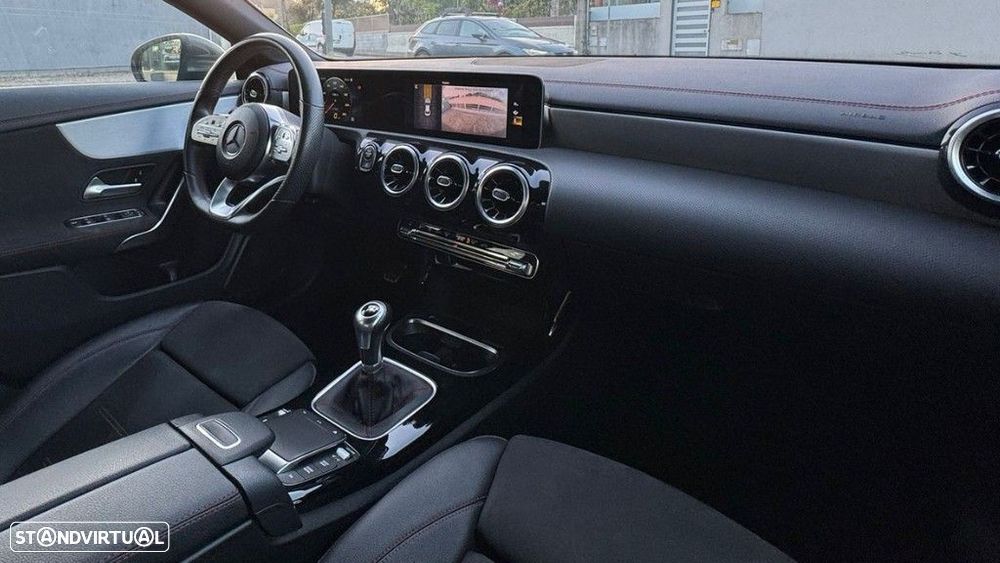 Mercedes-Benz CLA 180 d AMG Line - 10