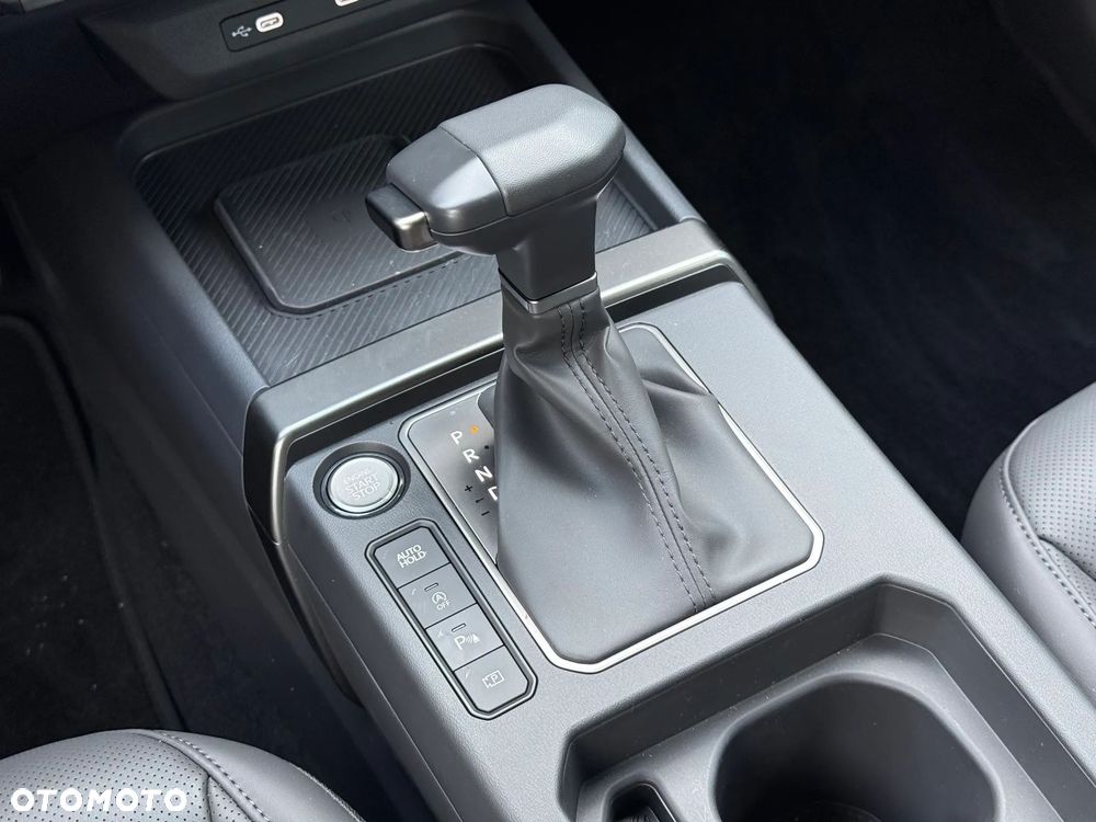 Kia Seltos 1.6 T-GDI L DCT - 33