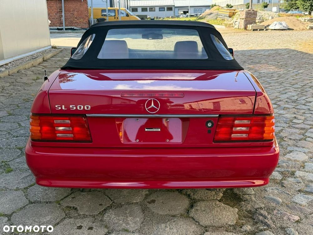 Mercedes-Benz SL - 12