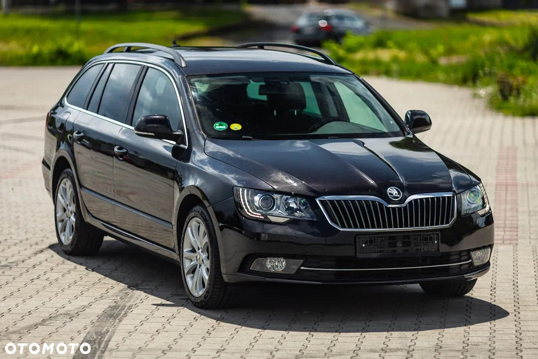 Skoda Superb 2.0 TDI DSG Comfort - 6