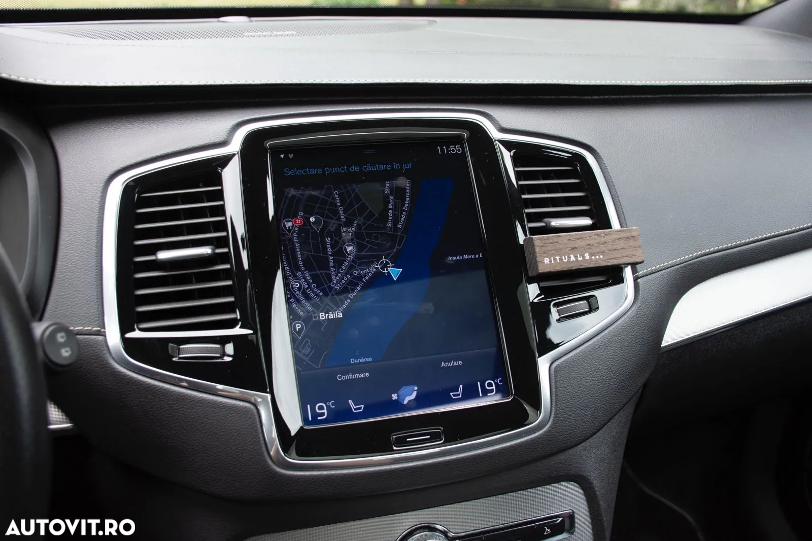 Volvo XC 90 D5 AWD Geartronic RDesign - 30