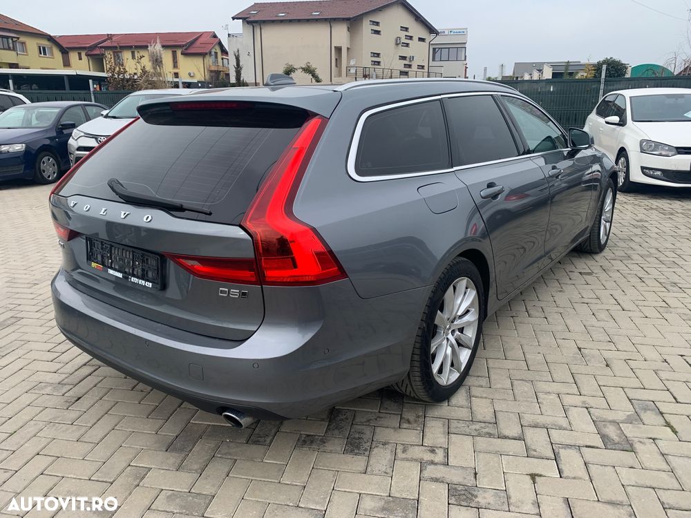 Volvo V90 D5 AWD Geartronic Momentum - 2