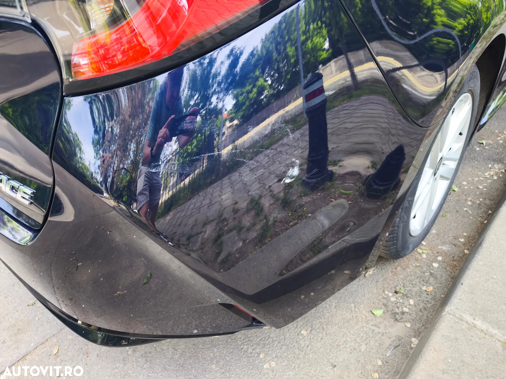 Suzuki Swace 1.8 E-CVT HEV Passion - 7