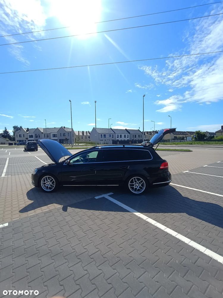 Volkswagen Passat 2.0 TDI Highline DSG - 13