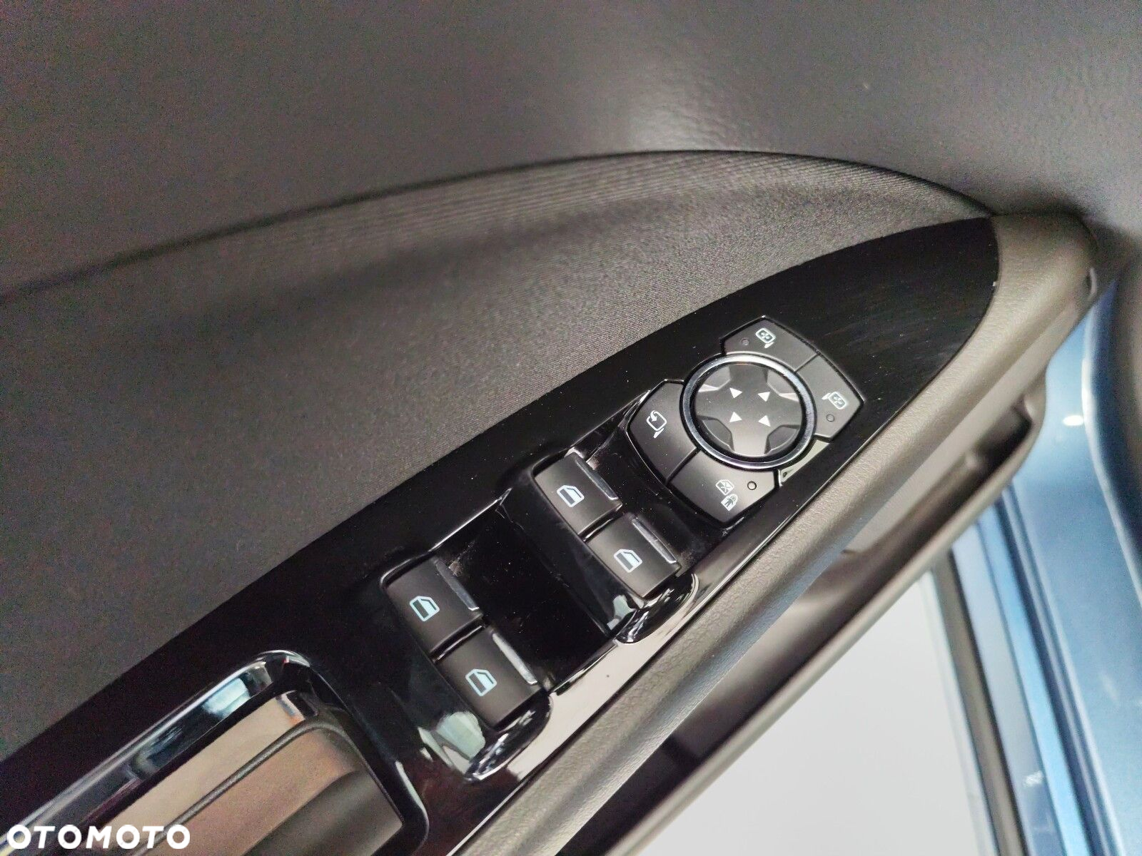 Ford Mondeo - 11