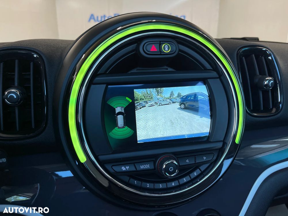 Mini Countryman Cooper S E ALL4 AT - 15