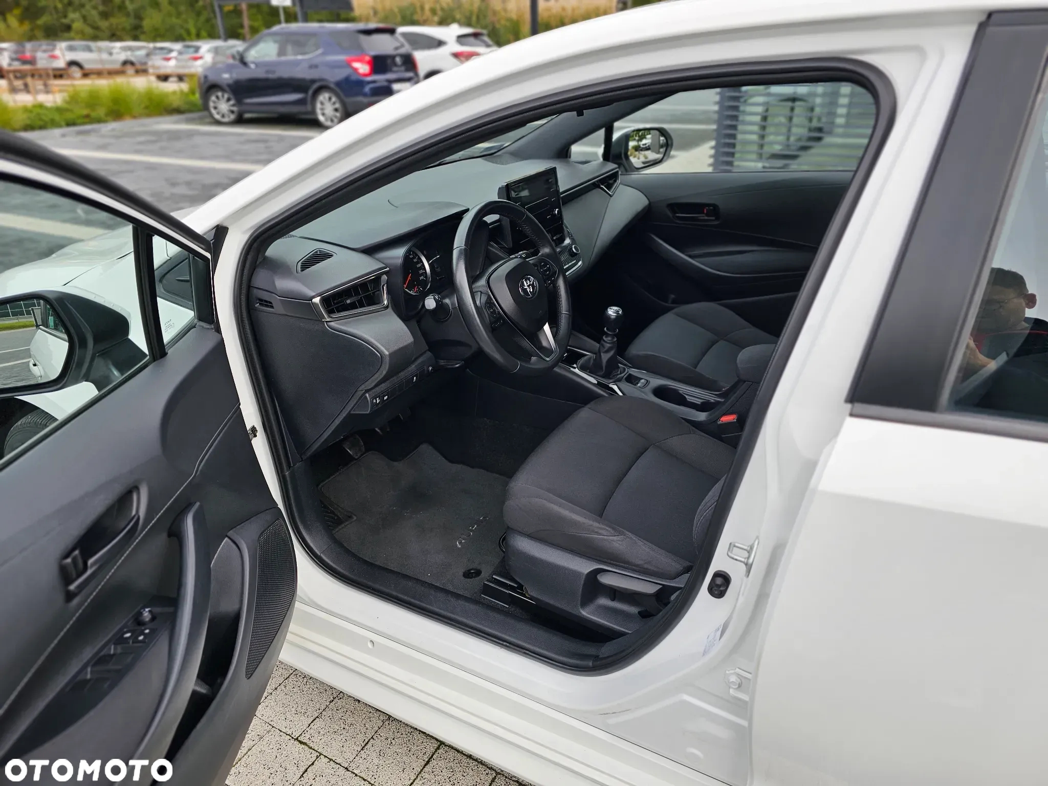 Toyota Corolla 1.2 T Comfort - 17