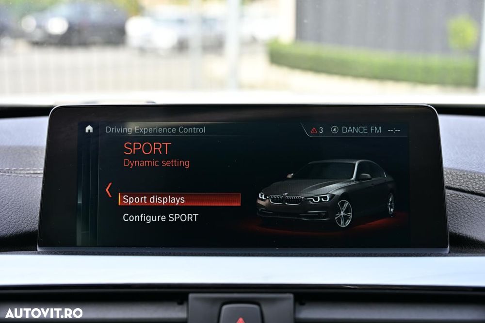 BMW Seria 3 330i xDrive Aut. M Sport - 24
