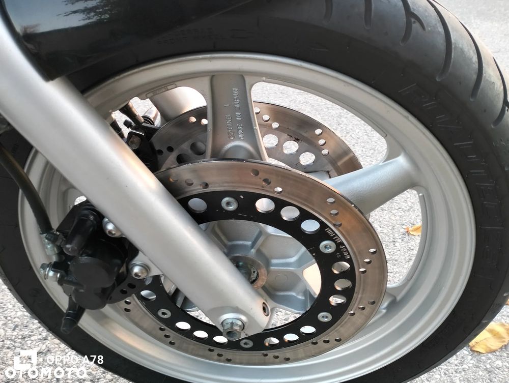 Suzuki GSX - 20