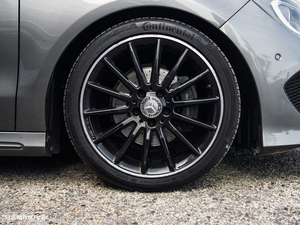 Mercedes-Benz CLA 180 d Shooting Brake AMG Line - 39