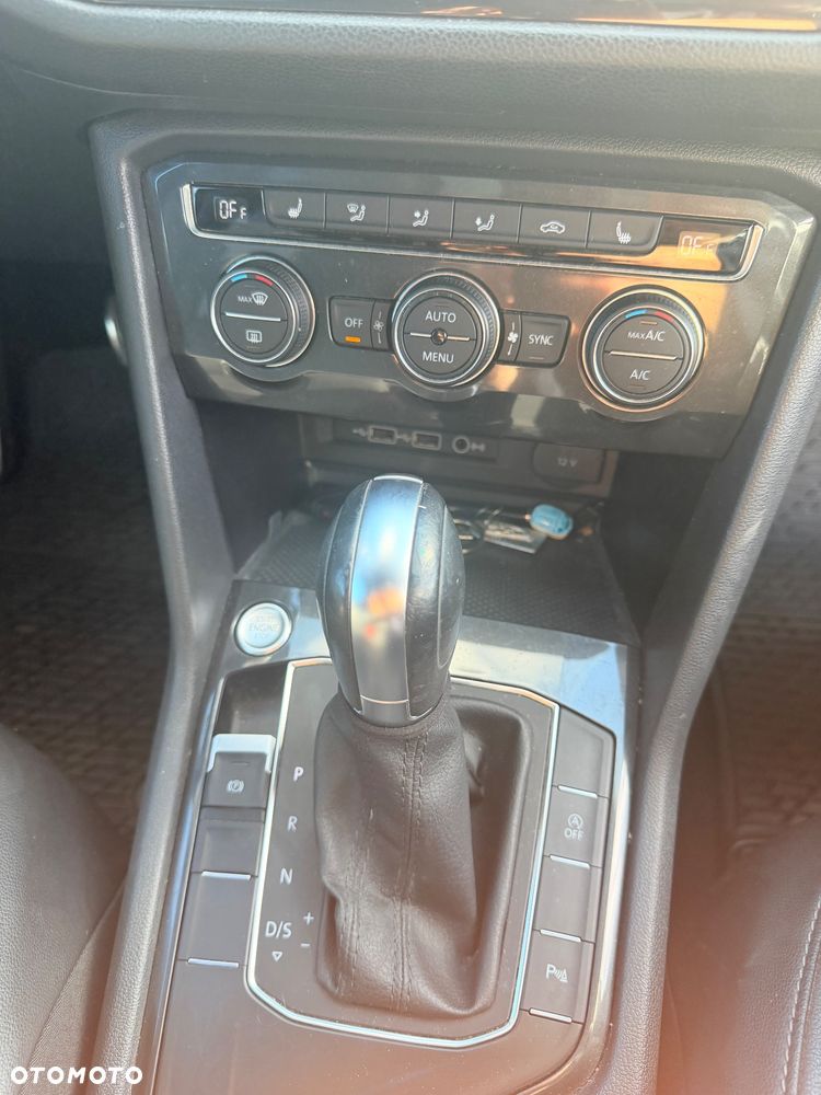 Volkswagen Tiguan Allspace - 14