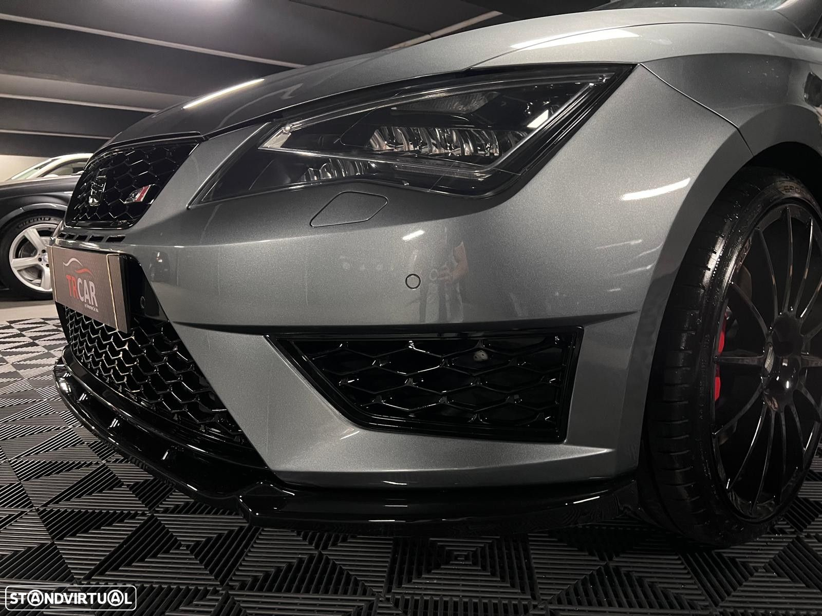 SEAT Leon 2.0 TSI Cupra DSG S/S - 4