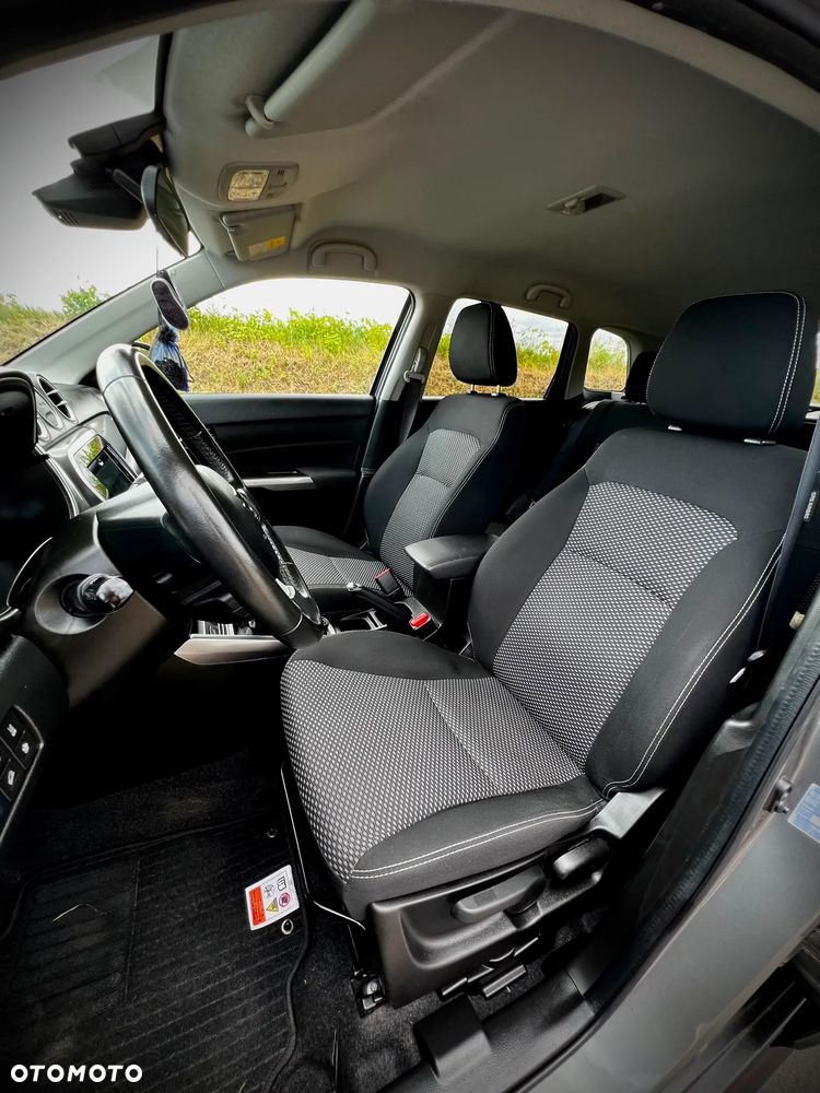 Suzuki Vitara 1.4 Boosterjet SHVS Premium 4WD - 18