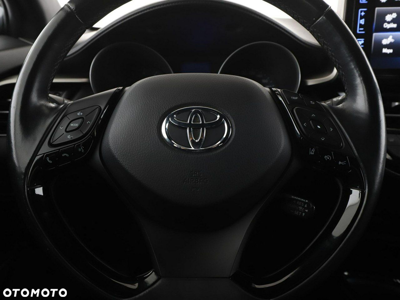 Toyota C-HR 1.2 Turbo Team Deutschland - 21