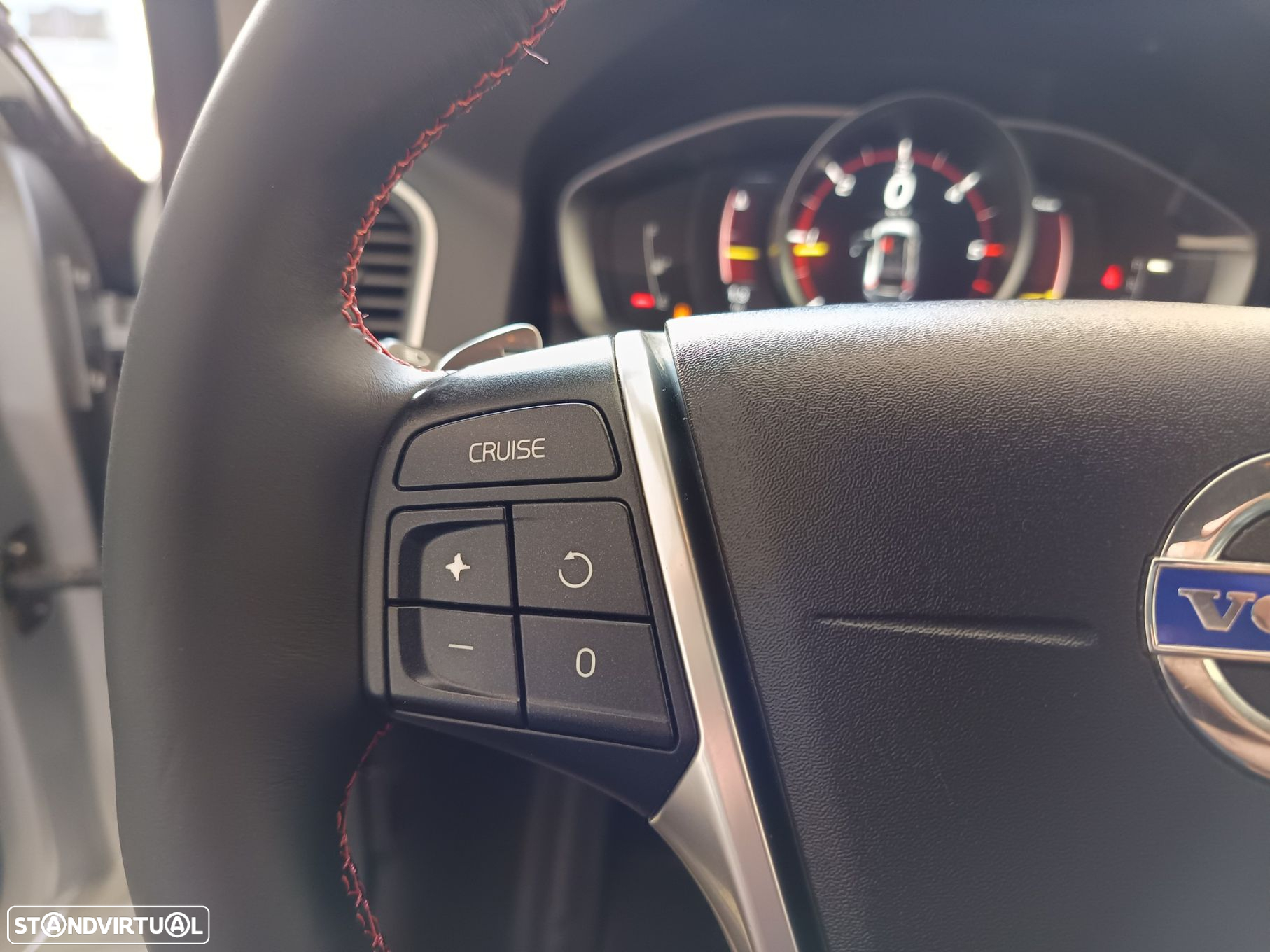 Volvo XC 60 2.0 D4 VOR Geartronic - 20