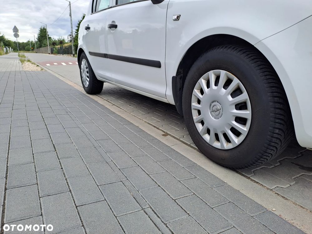 Opel Corsa 1.2 16V Enjoy - 7