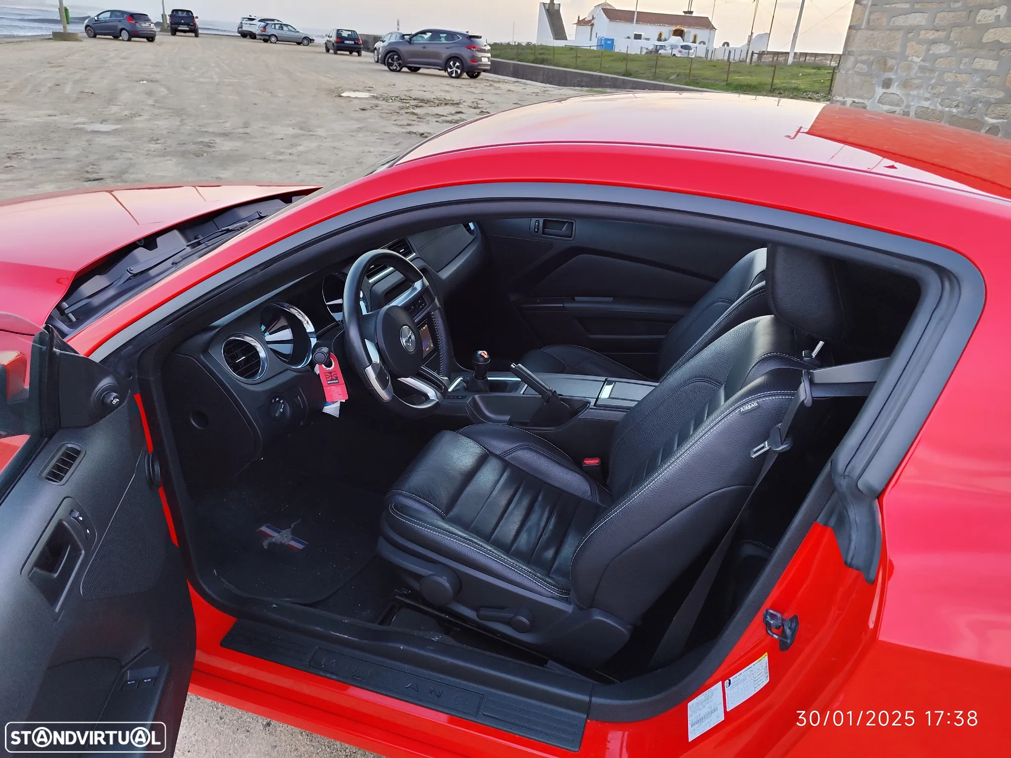 Ford Mustang - 13