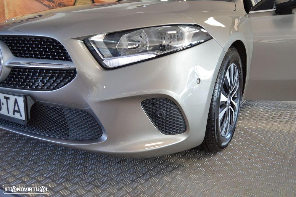 Mercedes-Benz A 180 d Style Plus Aut. - 26