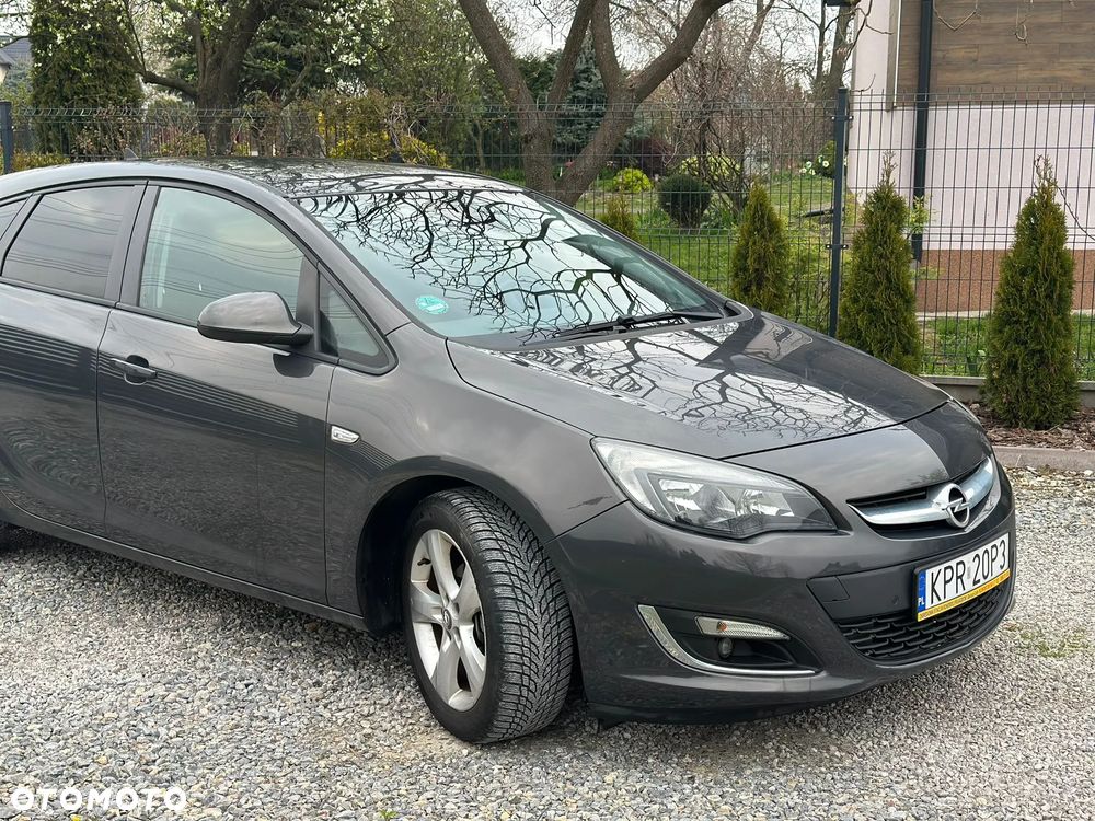 Opel Astra 1.4 Turbo Selection - 3