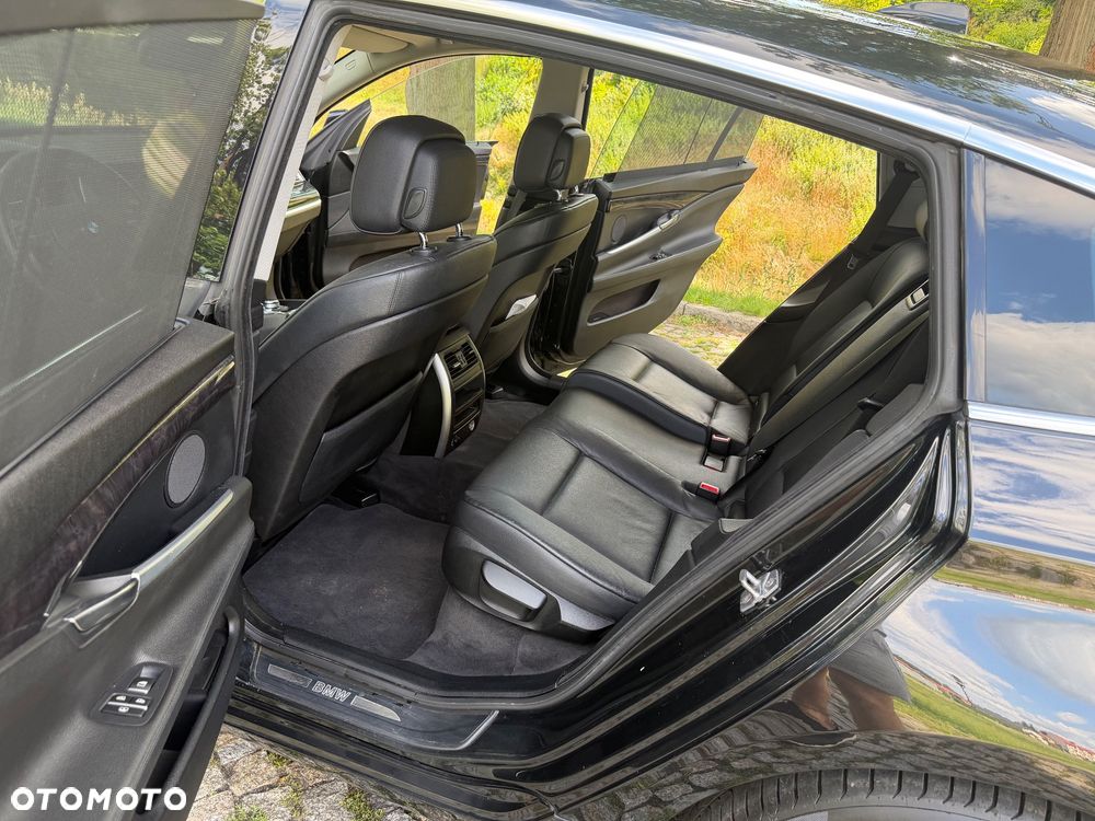 BMW 5GT 530d - 25