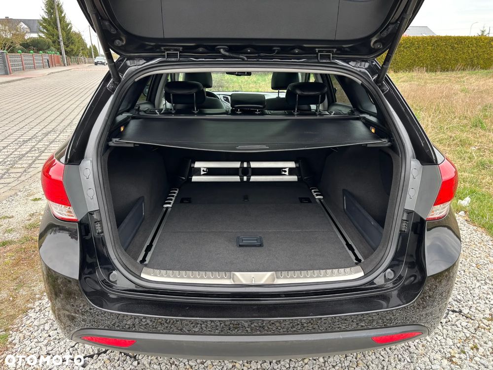 Hyundai i40 1.7 CRDi Automatik Premium - 16