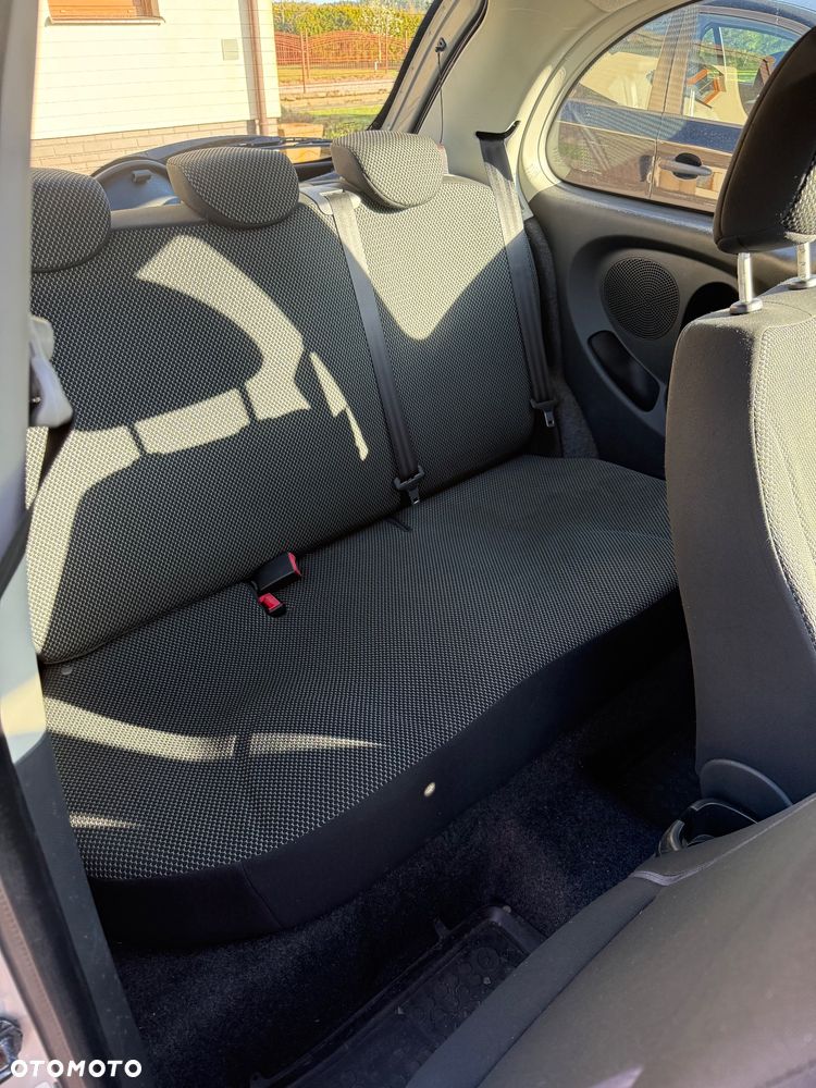 Nissan Micra - 16