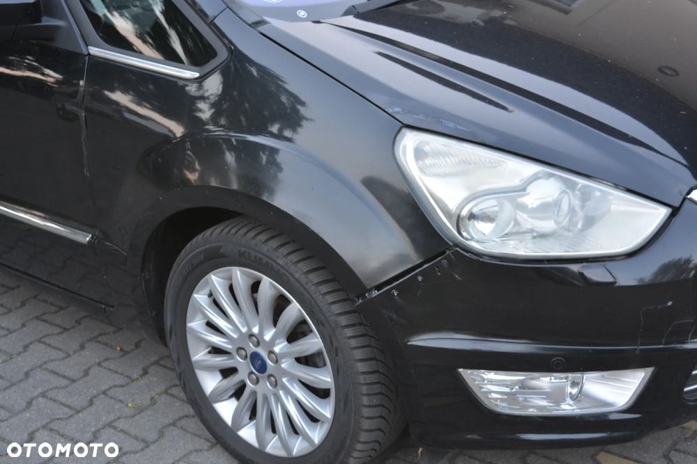 Ford Galaxy - 8