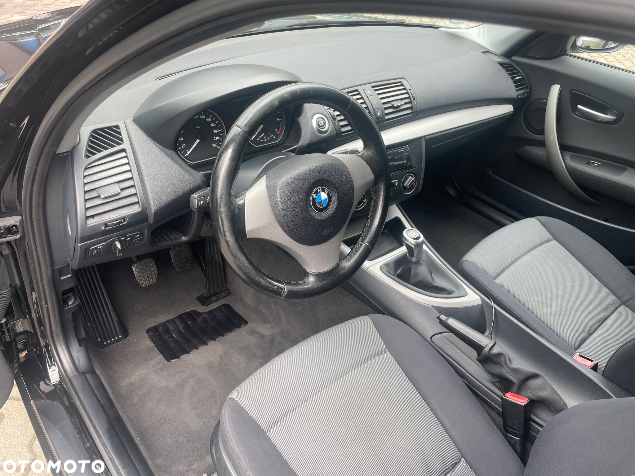 BMW Seria 1 116i - 5