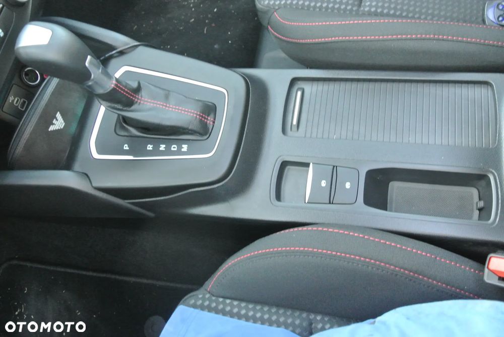Ford Focus 1.0 EcoBoost mHEV ST-Line Style - 9