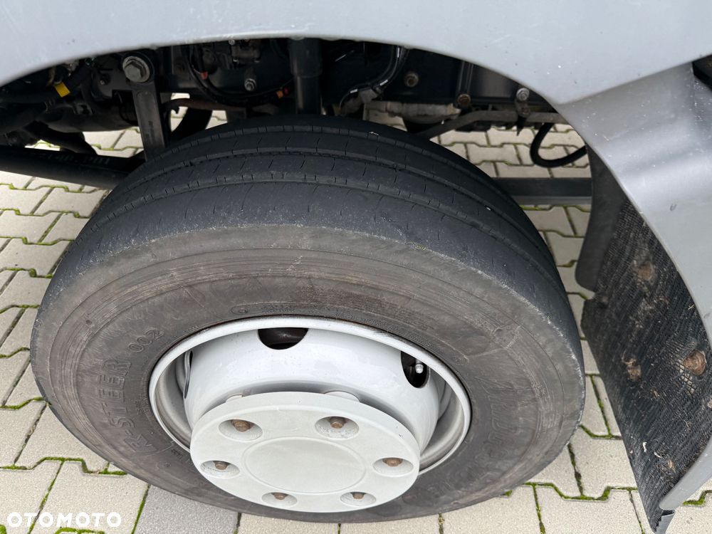 Renault D12 / 220 KM / WINDA / KONTENER 8,30M / ROLETA ELEKTRYCZNA / Z FRANCJI / STAN BDB / / / - 11