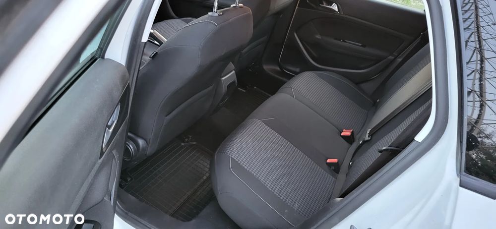 Peugeot 308 - 30