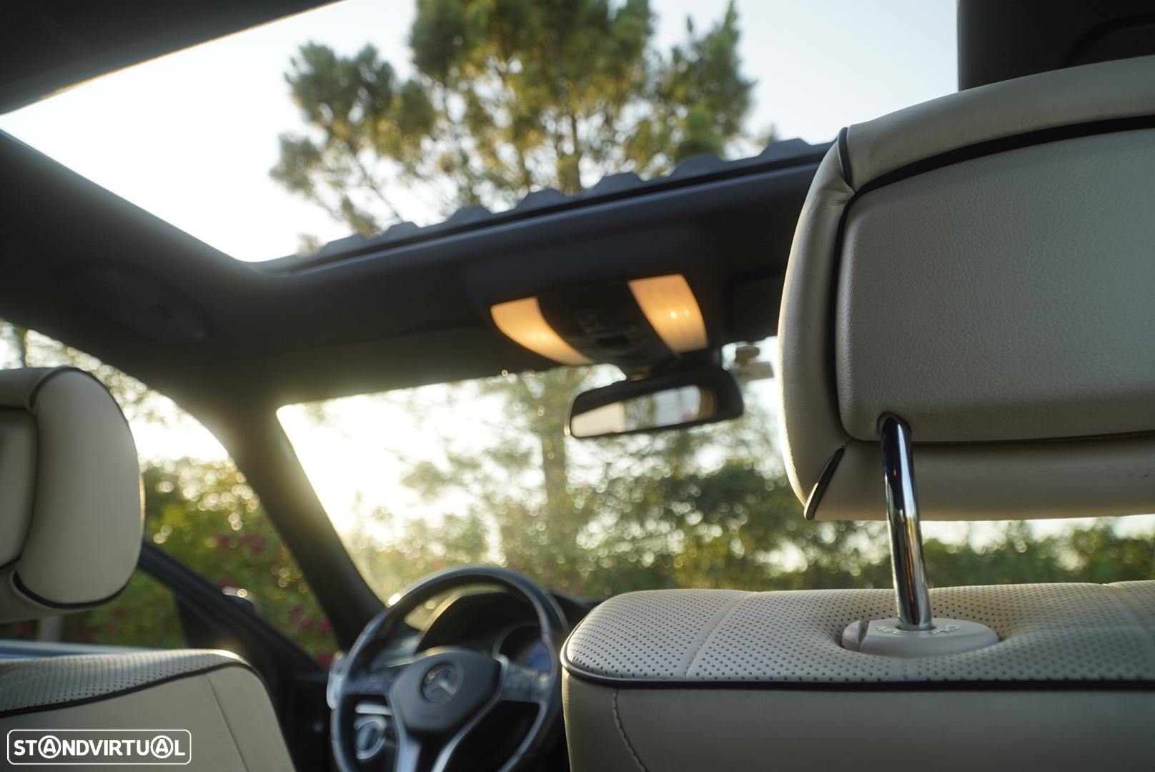 Mercedes-Benz E 300 Bluetec Hybrid Avantgarde - 41