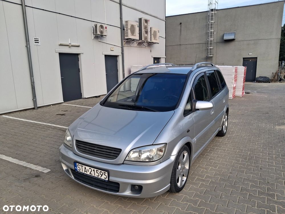 Opel Zafira 2.2 DTI Elegance - 1