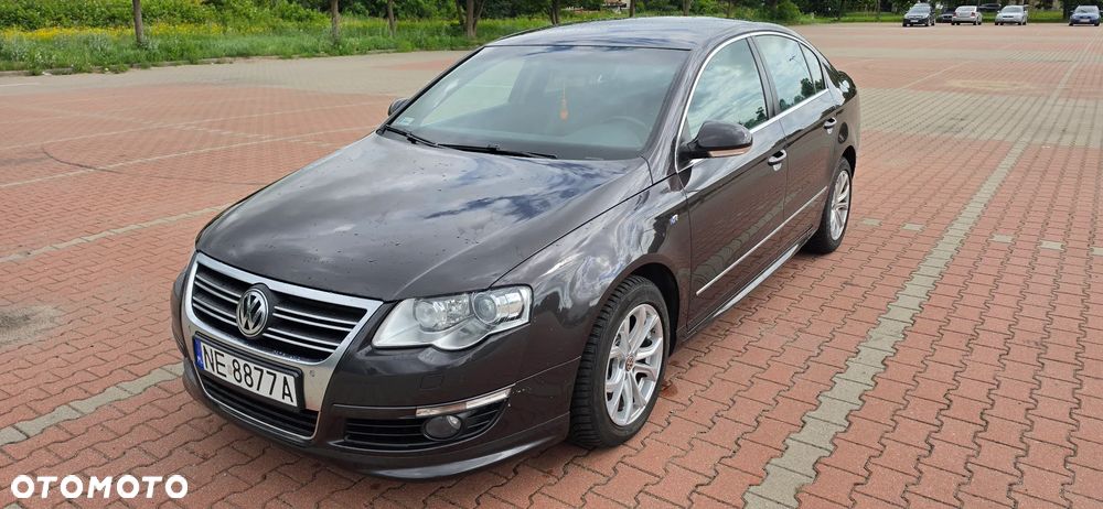 Volkswagen Passat 2.0 TDI Comfortline R-Style DSG - 3