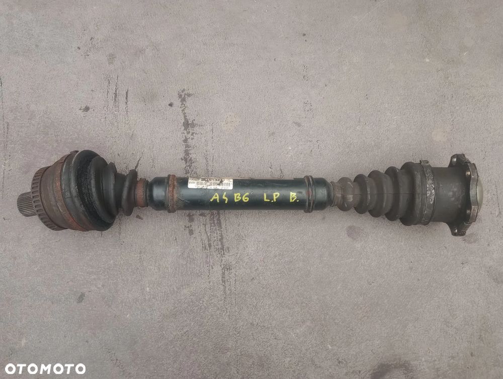 Audi A4 B6 Półoś Lewy Przód L.P. - 1