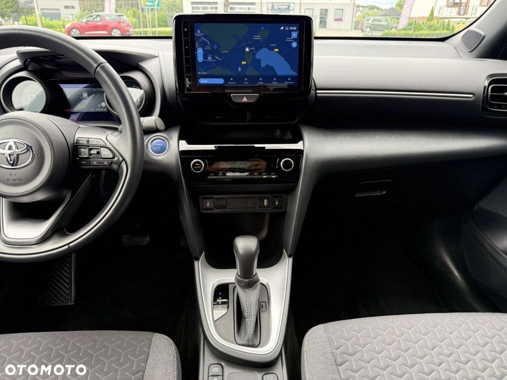 Toyota Yaris Cross - 20